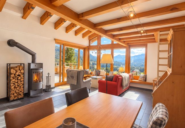 Ferienhaus in Valbella - Foppa Alpine Lodge – Ski-in/Ski-out & Sauna