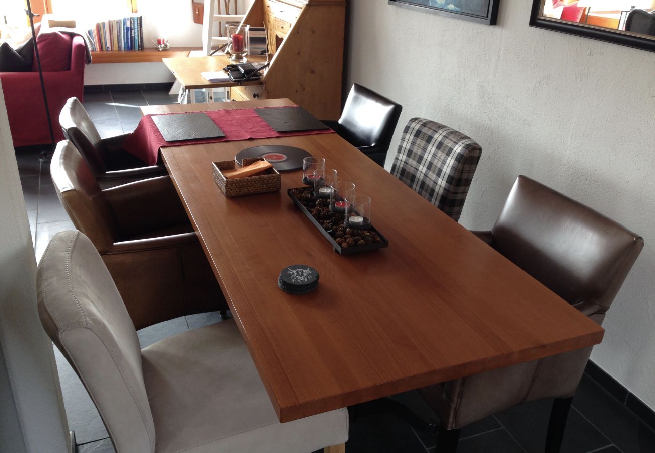 Ferienhaus in Valbella - Foppa Alpine Lodge – Ski-in/Ski-out & Sauna